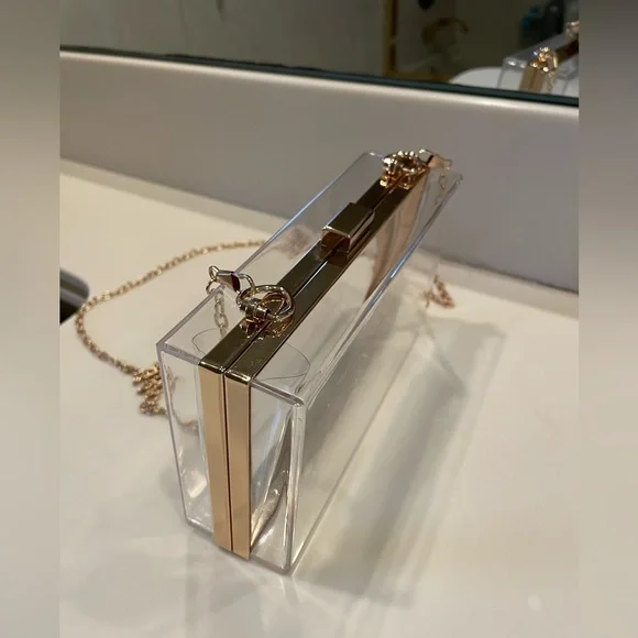 Clear Lucite Clutch With Gold Border - detachable crossbody chain - Picture 7 of 11